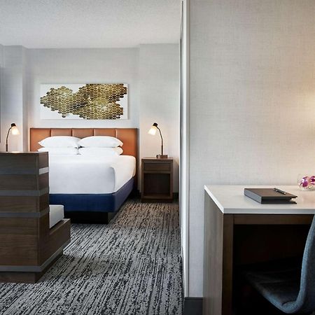 Отель Hilton Fairfax, Va Экстерьер фото