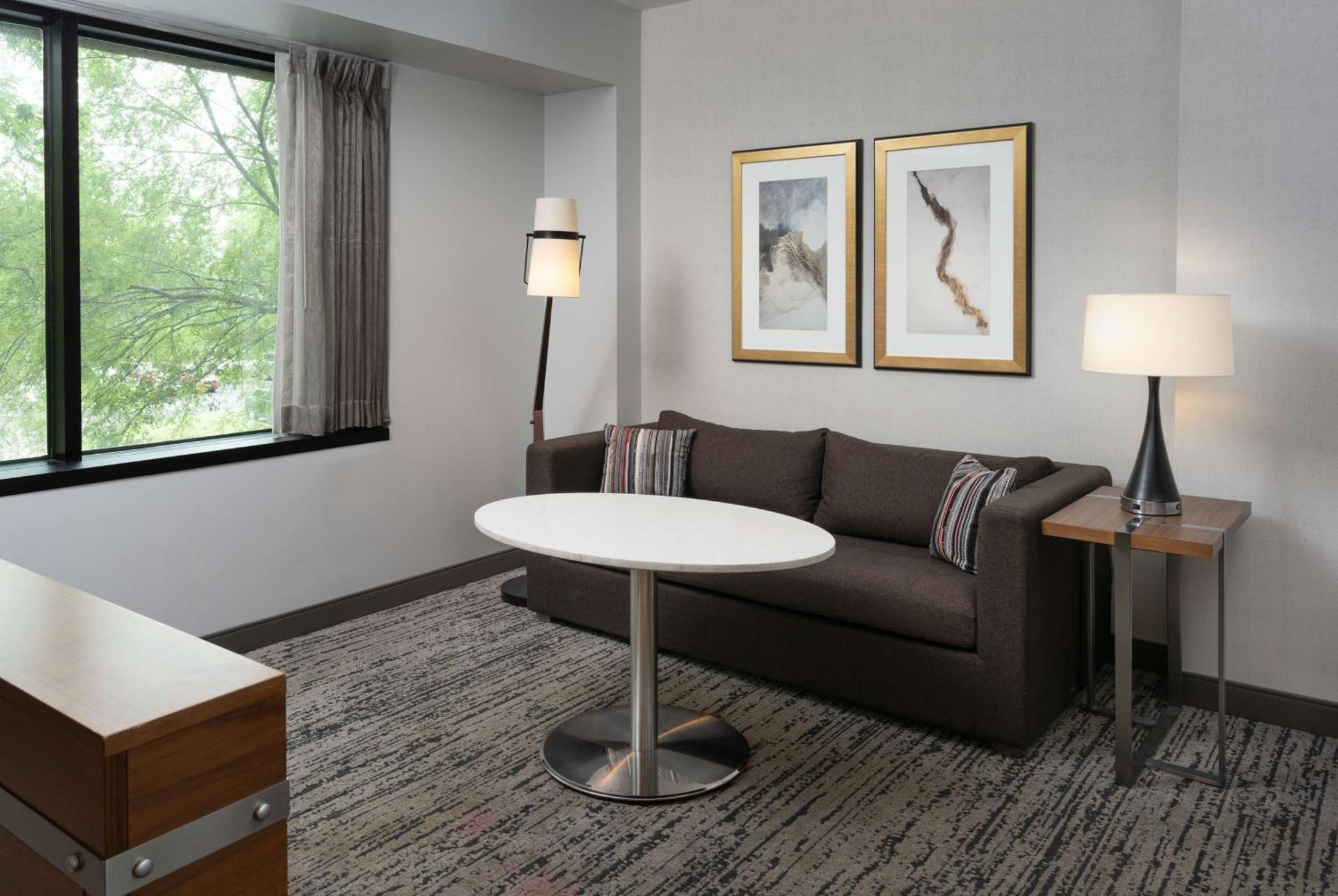 Отель Hilton Fairfax, Va Экстерьер фото