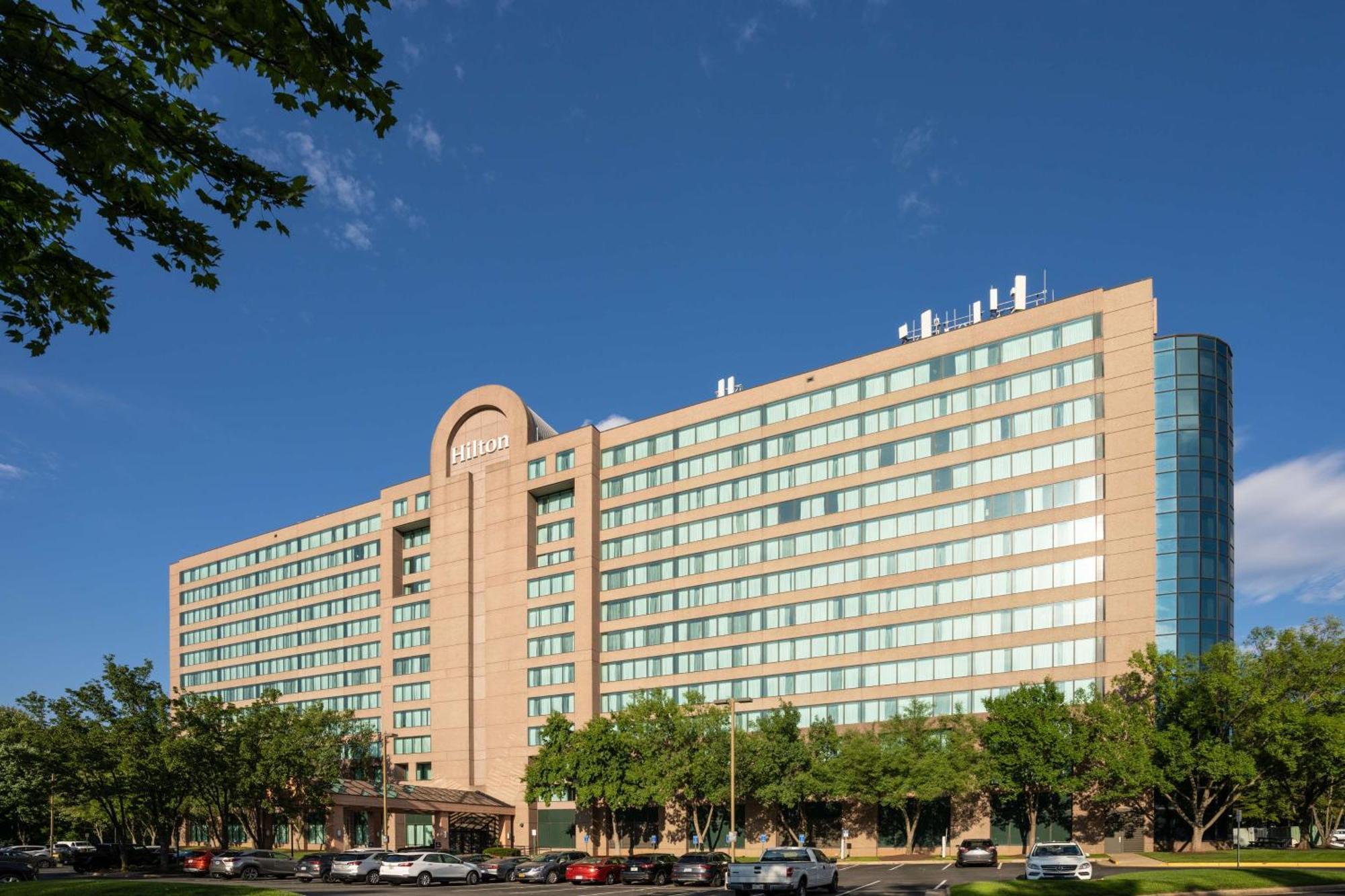 Отель Hilton Fairfax, Va Экстерьер фото