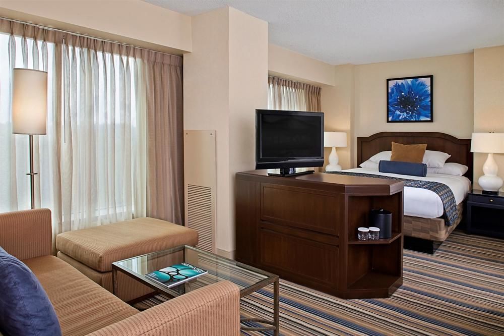 Отель Hilton Fairfax, Va Экстерьер фото